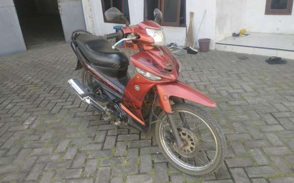 YAMAHA VEGA ZR