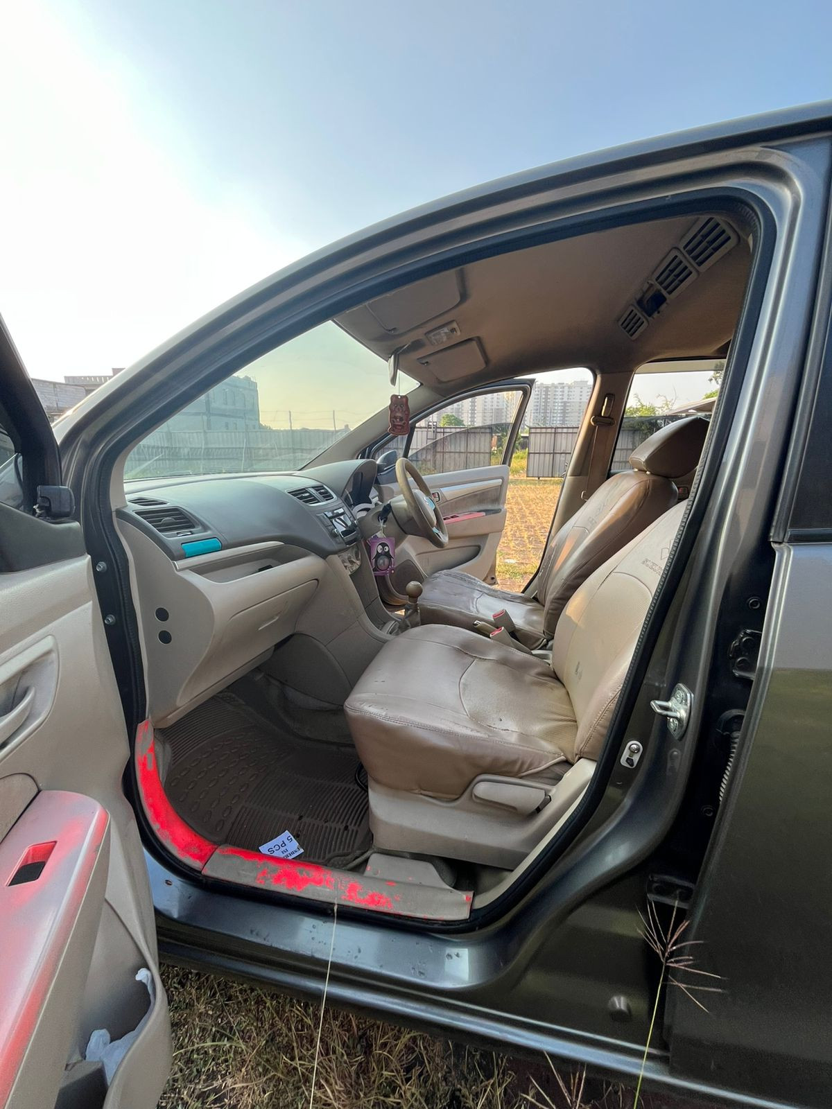 SUZUKI ERTIGA