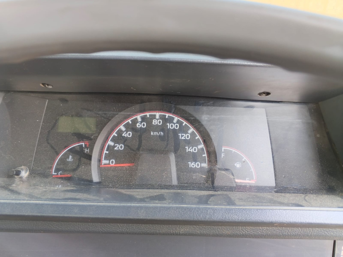 MITSUBISHI  L 300 L300 PU FB-R (4X2)