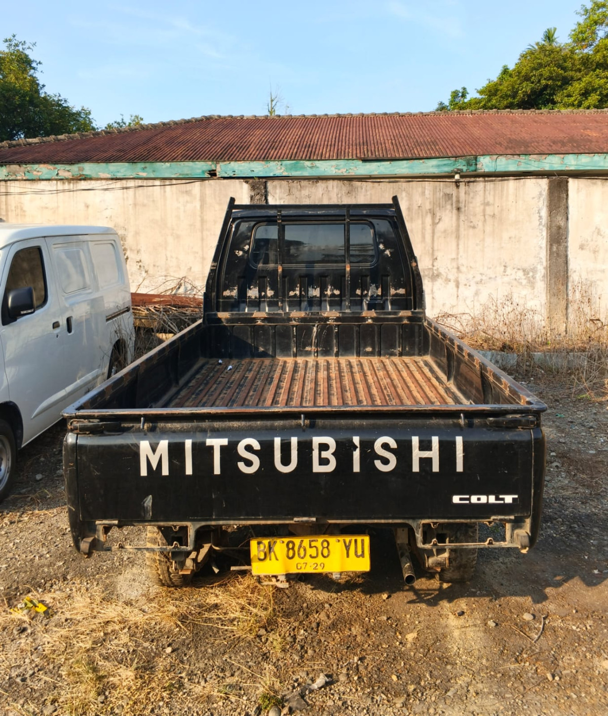 MITSUBISHI  L 300 L300 PU FB-R (4X2)