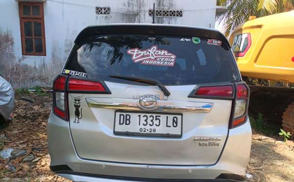 DAIHATSU SIGRA 1.2 X