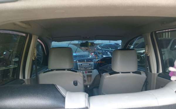 DAIHATSU SIRION