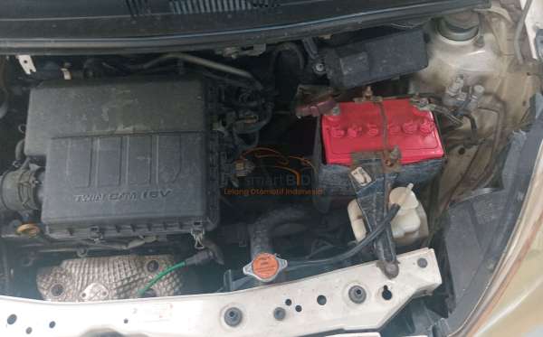 DAIHATSU SIRION
