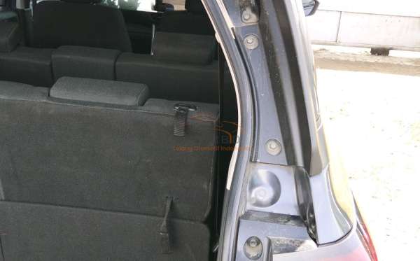 DAIHATSU XENIA