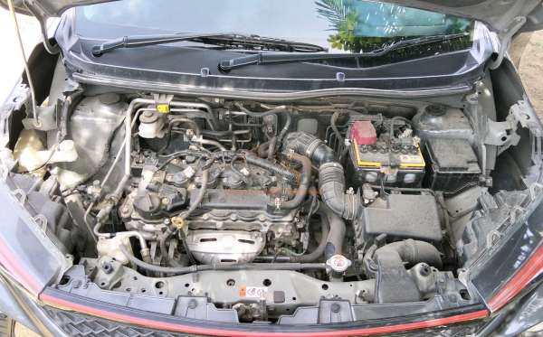 DAIHATSU XENIA