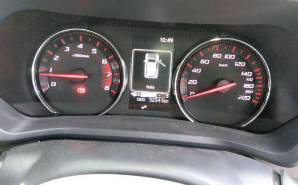 DAIHATSU XENIA