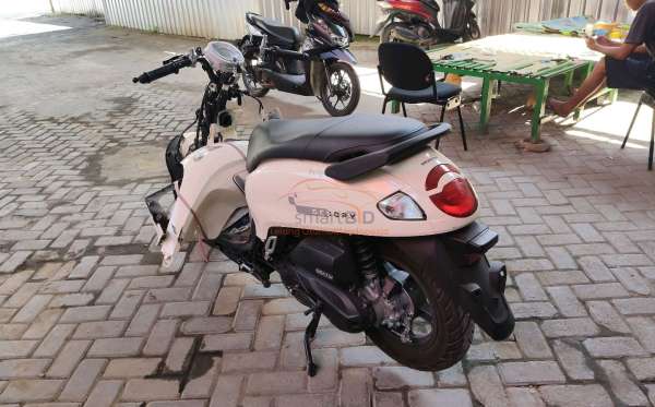 HONDA  SCOOPY