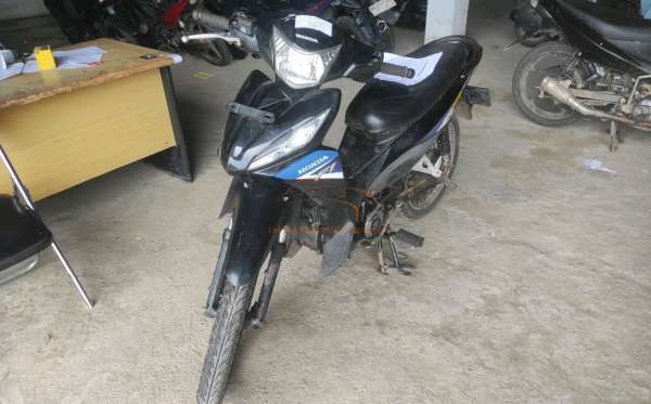 HONDA  REVO FIT