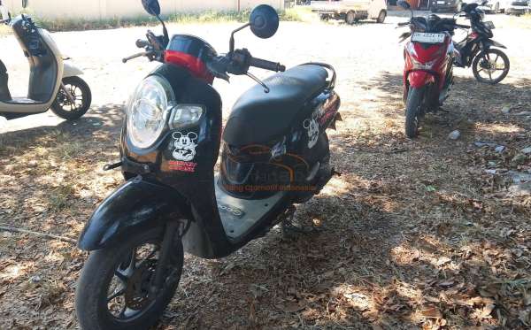 HONDA SCOOPY