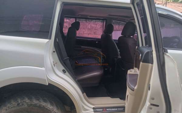 MITSUBISHI  PAJERO  SPORT 2.5HP-E