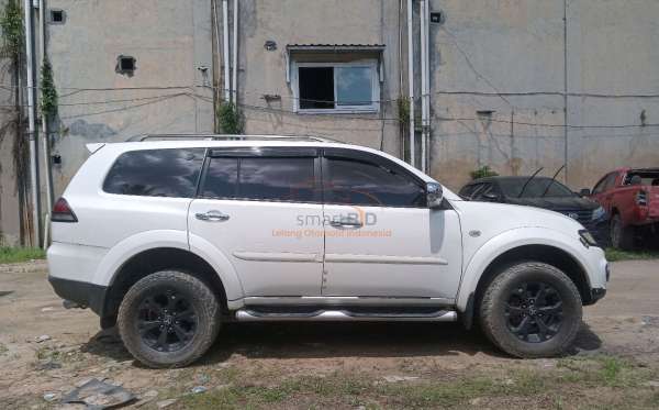 MITSUBISHI  PAJERO  SPORT 2.5HP-E