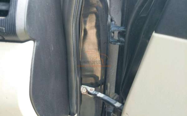 MITSUBISHI PAJERO SPORT 2.5 D EXCEED (4X2)