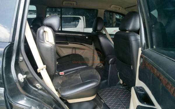 MITSUBISHI PAJERO SPORT 2.5 D EXCEED (4X2)