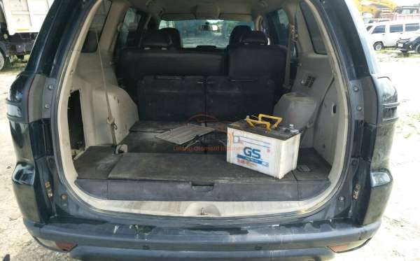 MITSUBISHI PAJERO SPORT 2.5 D EXCEED (4X2)