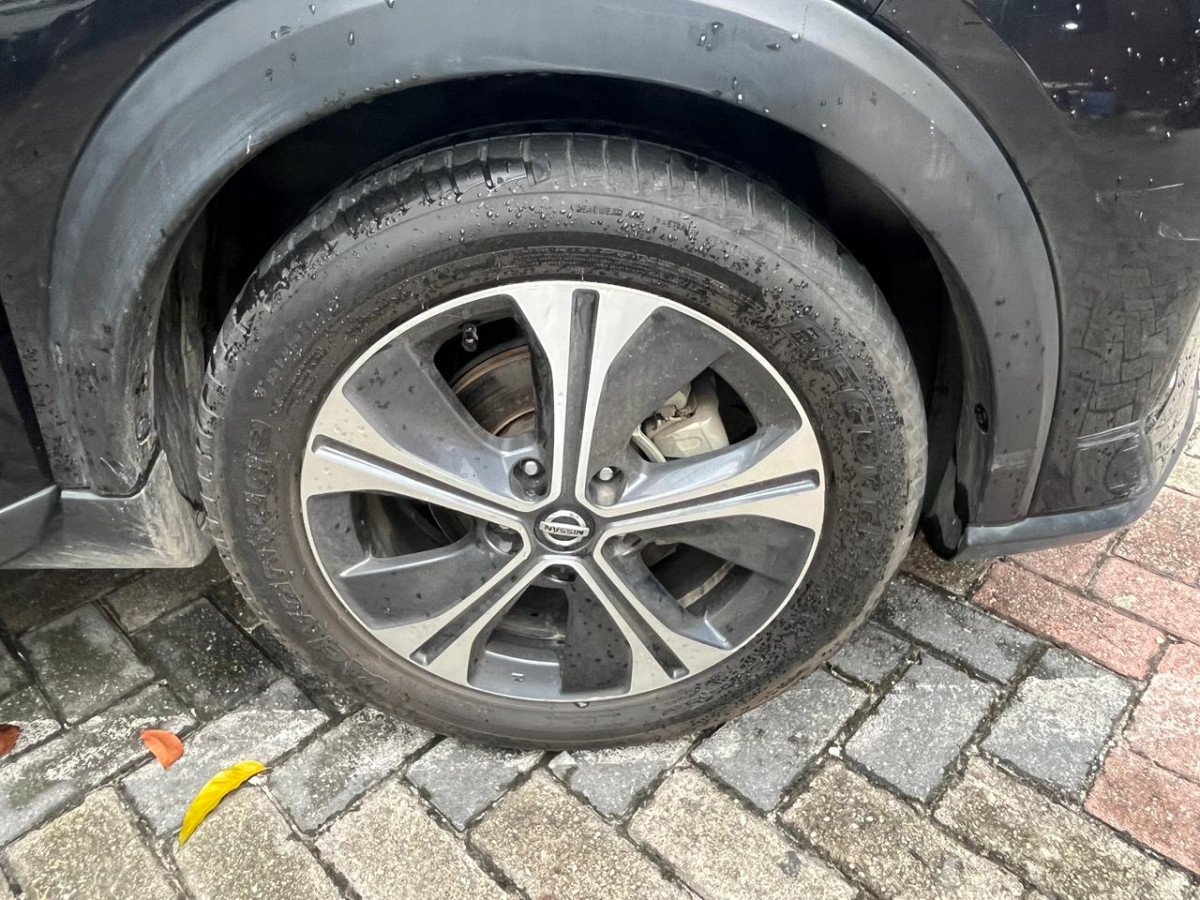 NISSAN KICKS  E-POWER