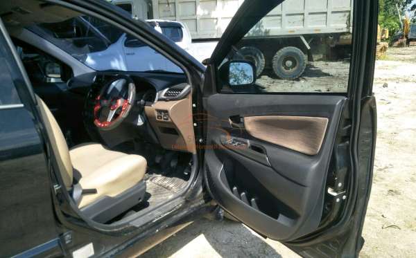 TOYOTA AVANZA 1.3 G