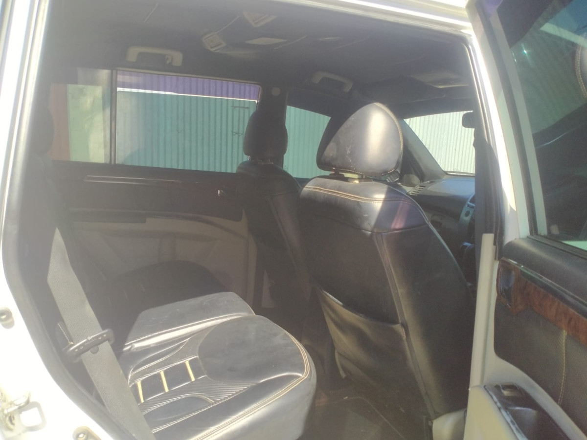 MITSUBISHI PAJERO  SPORT 2.5 D EXCEED (4X2)