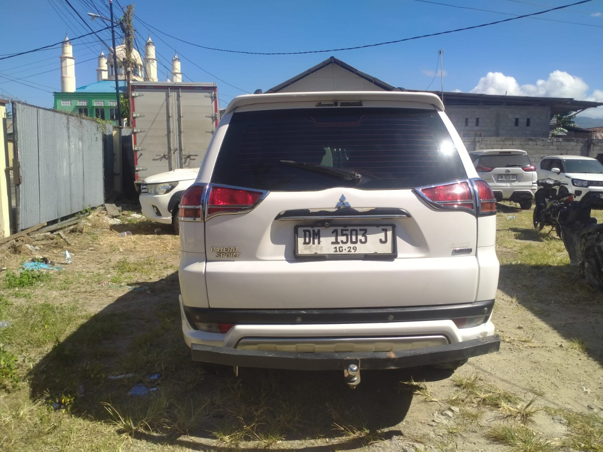 MITSUBISHI PAJERO  SPORT 2.5 D EXCEED (4X2)