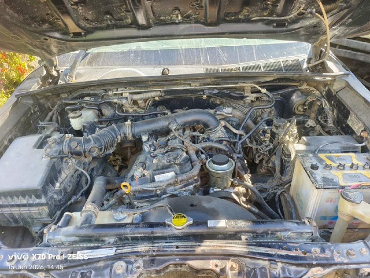 TOYOTA HILUX 4X2 2.0 PU