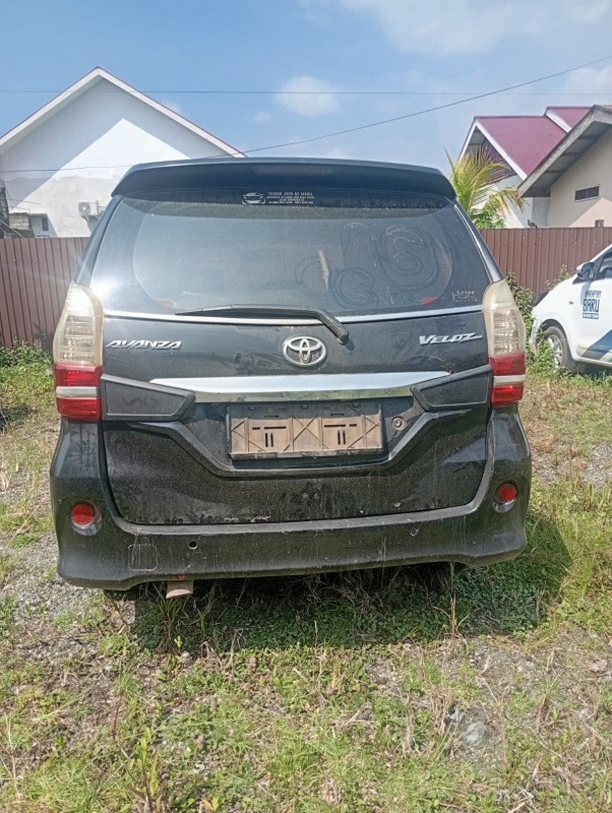 TOYOTA AVANZA VELOZ