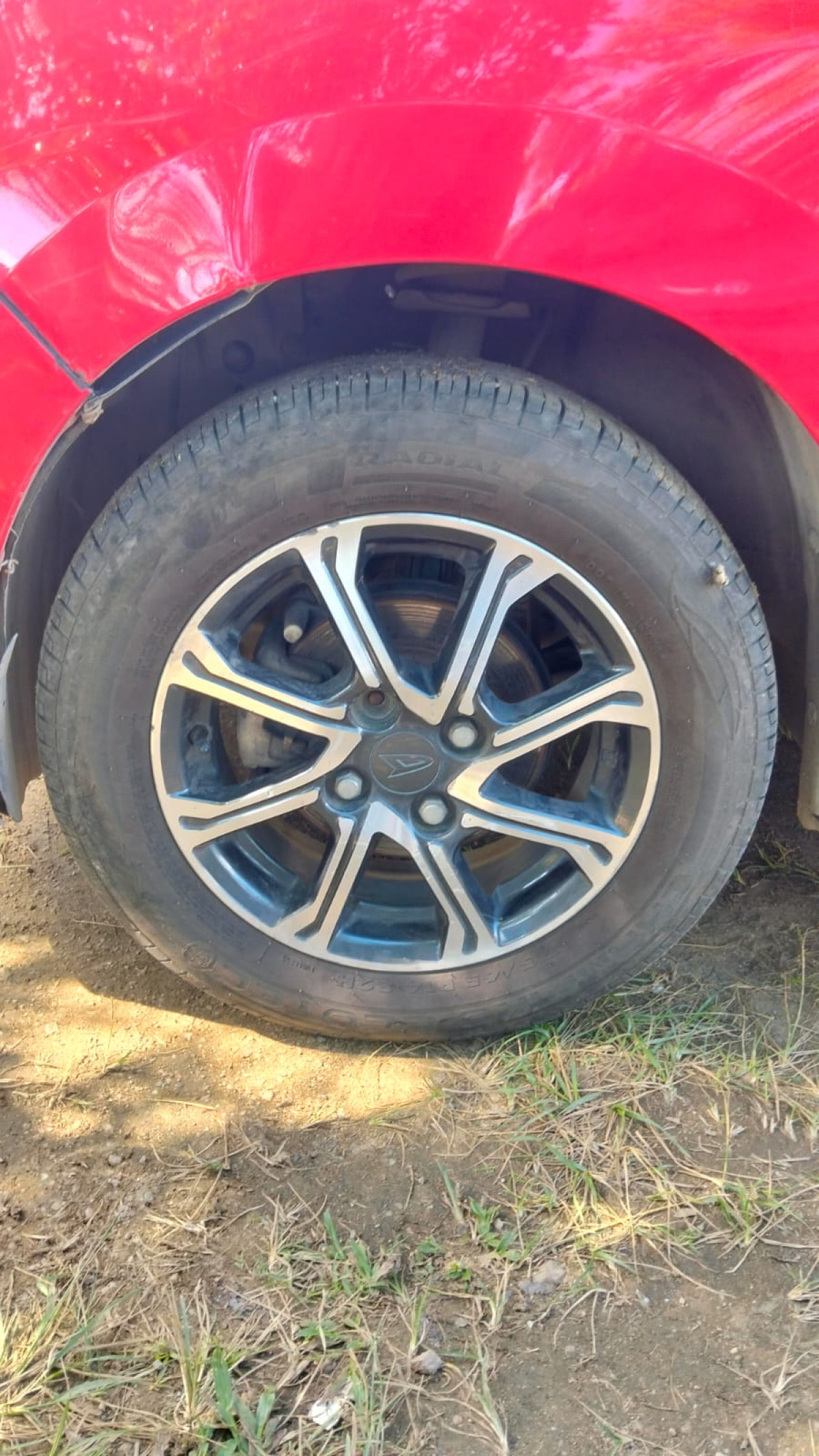 DAIHATSU AYLA 1.2R