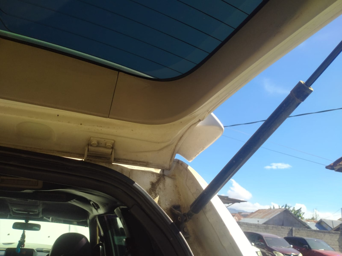 MITSUBISHI PAJERO  SPORT 2.5 D EXCEED (4X2)