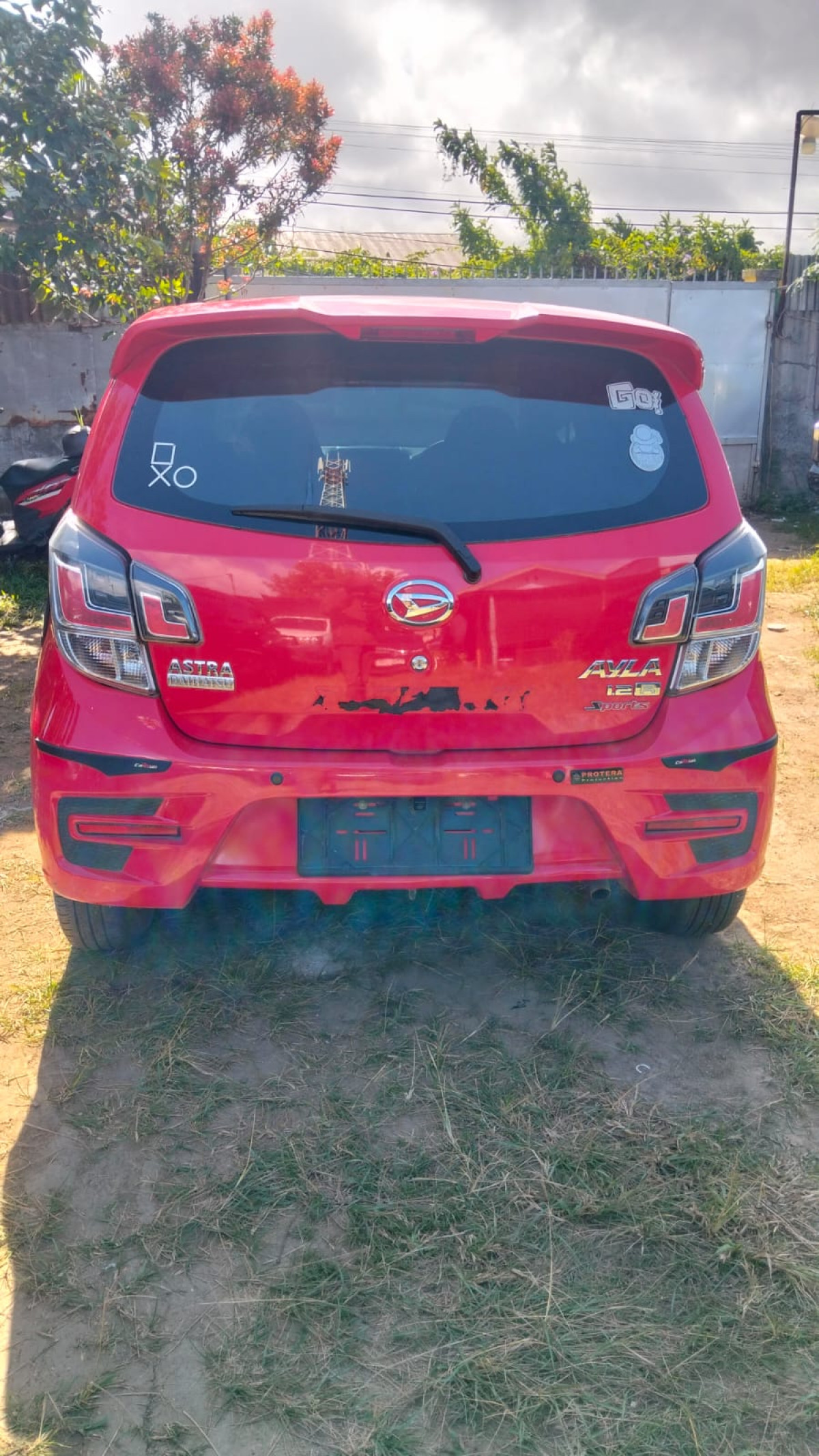 DAIHATSU AYLA 1.2R