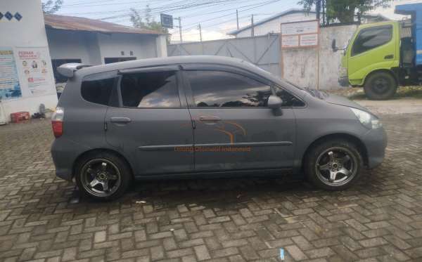 HONDA  JAZZ  GD3 1.5 IDSI AT