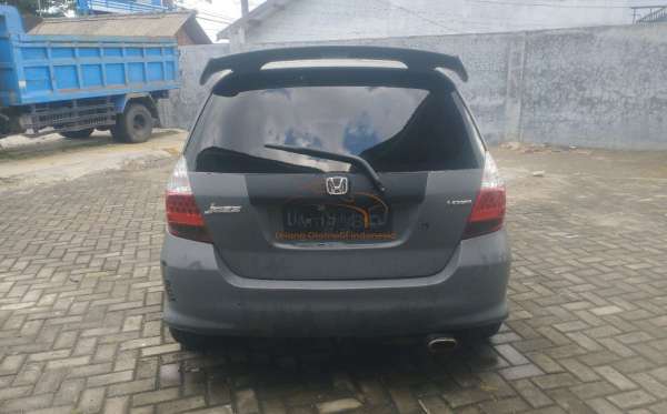 HONDA  JAZZ  GD3 1.5 IDSI AT