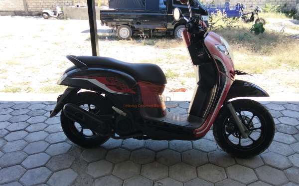 HONDA  SCOOPY