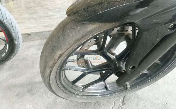HONDA SONIC 150 R