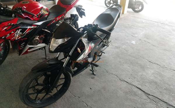 HONDA SONIC 150 R