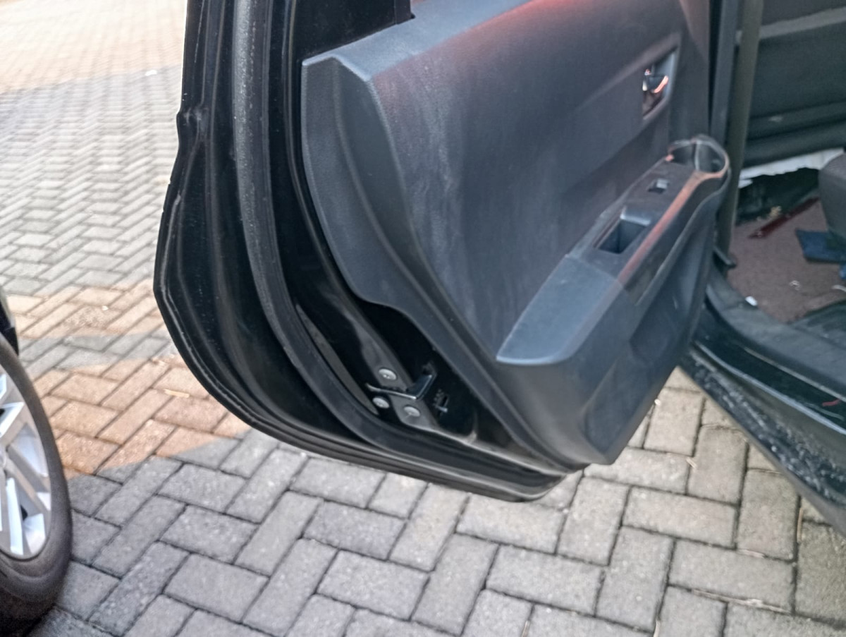 TOYOTA  CALYA  1.2 G M/T