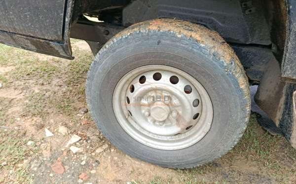 MITSUBISHI L 300