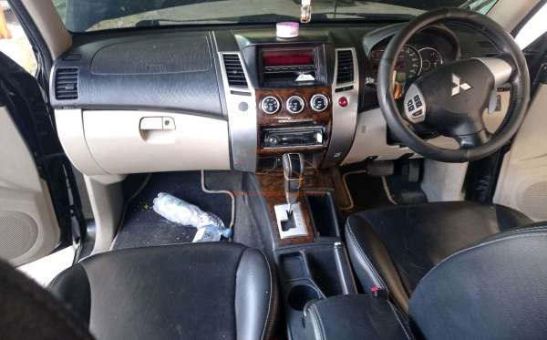 MITSUBISHI  PAJERO Pajero Sport 2.5 HP 5A/T
