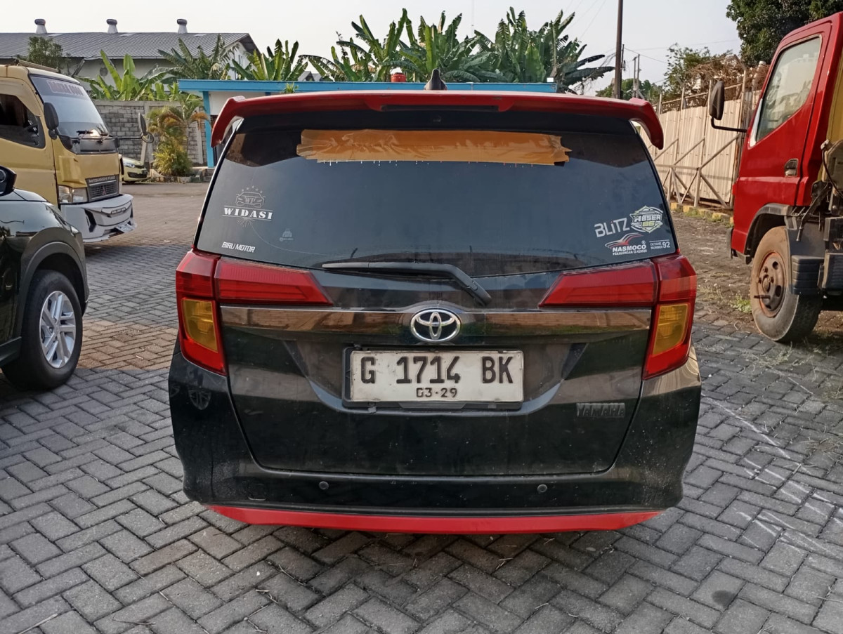 TOYOTA  CALYA  1.2 G M/T