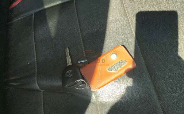 TOYOTA AVANZA