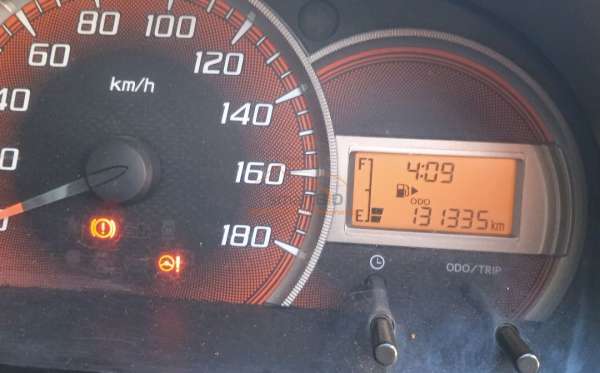 TOYOTA AVANZA 1.3 E