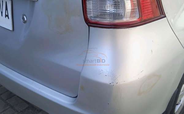 TOYOTA AVANZA 1.3 E