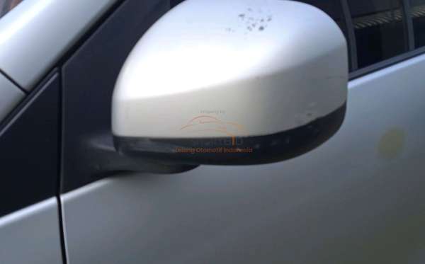 TOYOTA AVANZA 1.3 E