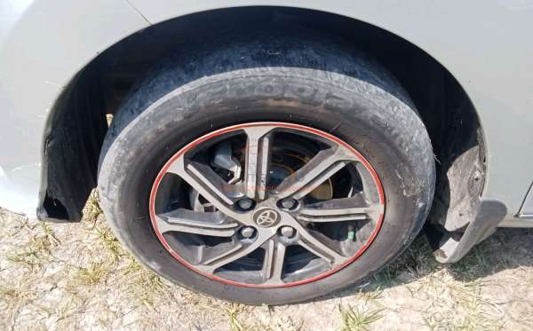 TOYOTA CALYA 1.2 E M/T