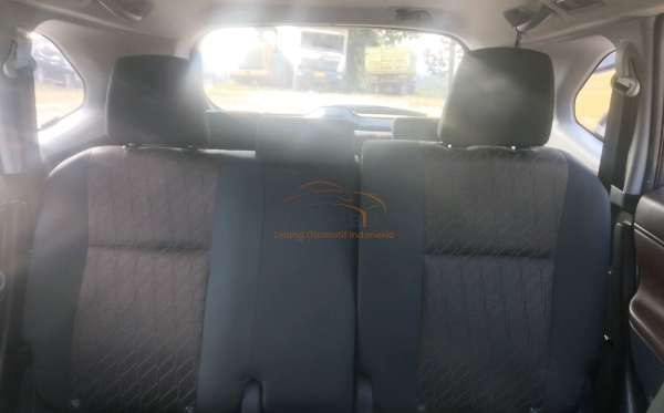 TOYOTA  INNOVA  G