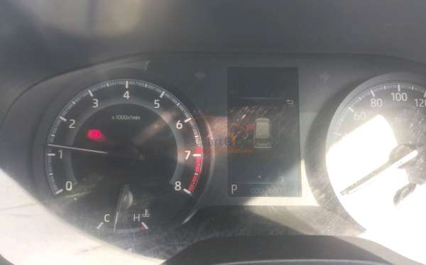 TOYOTA  INNOVA  G