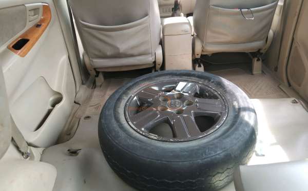 TOYOTA KIJANG INNOVA G