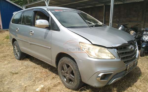 TOYOTA KIJANG INNOVA G
