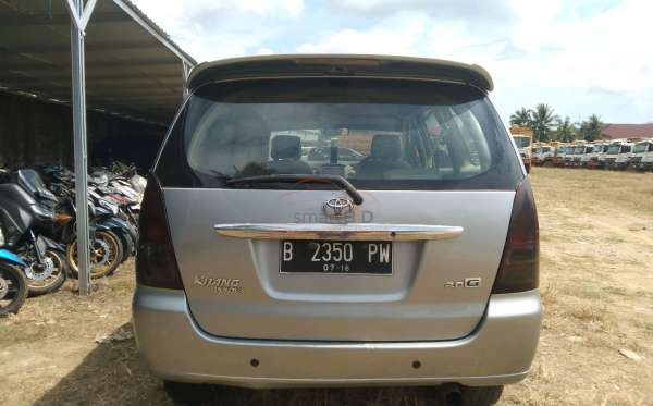TOYOTA KIJANG INNOVA G