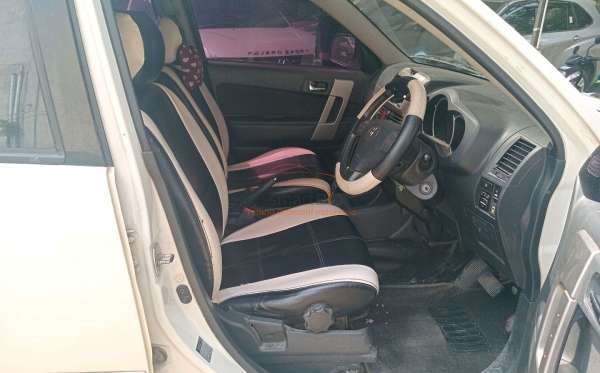 TOYOTA RUSH S