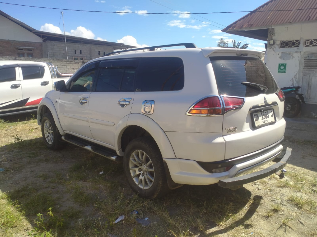 MITSUBISHI PAJERO  SPORT 2.5 D EXCEED (4X2)