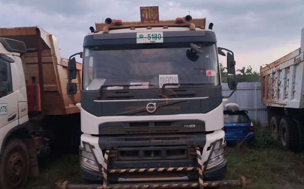 VOLVO FMX-400400HP6X4R