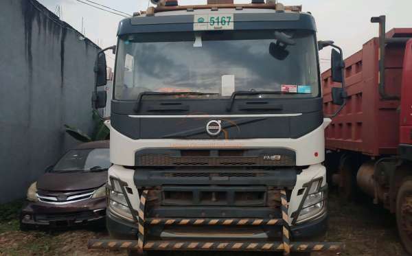 VOLVO FMX-400400HP6X4R